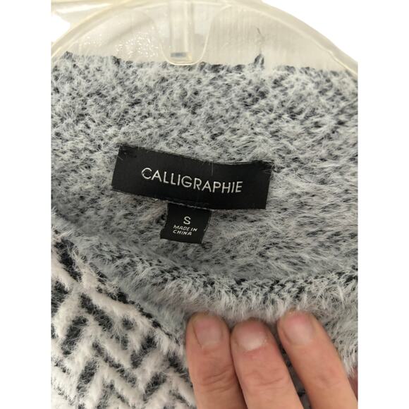 Calligraphie by anthropology gray and white sweater size small - Picture 4 of 6